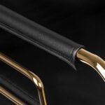 Schwarzer Friseurstuhl von Gabbiano Prato mit goldenem Gestell? – Bild 5