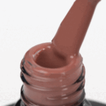 OCHO NAILS Hybrid-Nagellack braun 805 -5 g – Bild 3