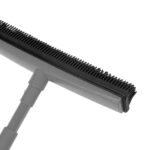 Friseurbesen aus Gummi mit Teleskopstiel, grau – Bild 2
