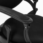 Gabbiano Niccolo Friseurstuhl, glatt schwarz (ohne Knöpfe) – Bild 9